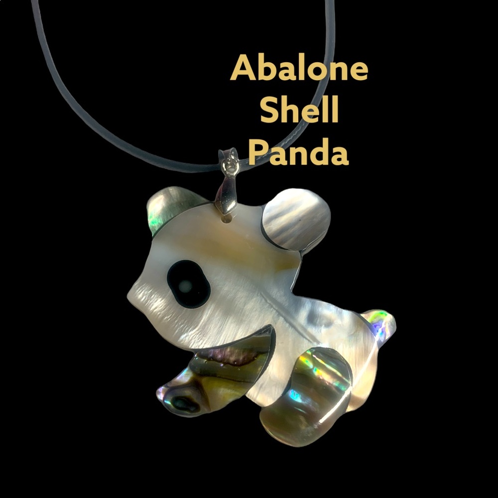 🤩 Cute Abalone Shell Panda 🐼 Necklace.